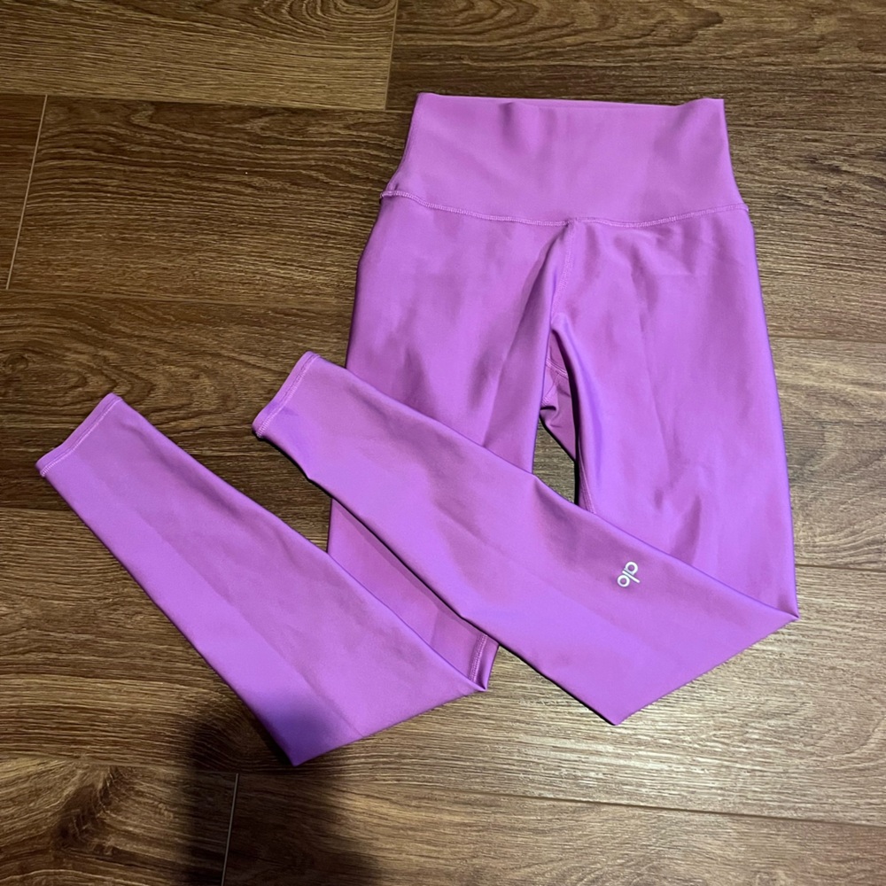 ALO Yoga Airlift Legging Orchid